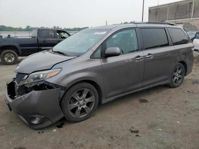 Toyota Sienna se (2017)