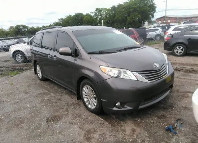 Toyota Sienna (2013)