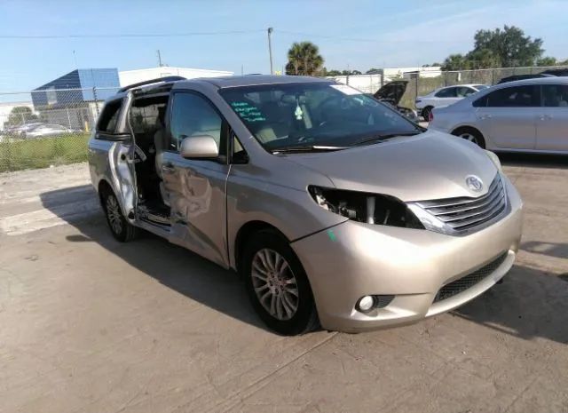 Toyota Sienna (2017)