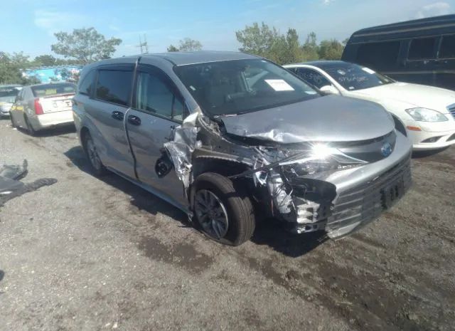 Toyota Sienna (2021)