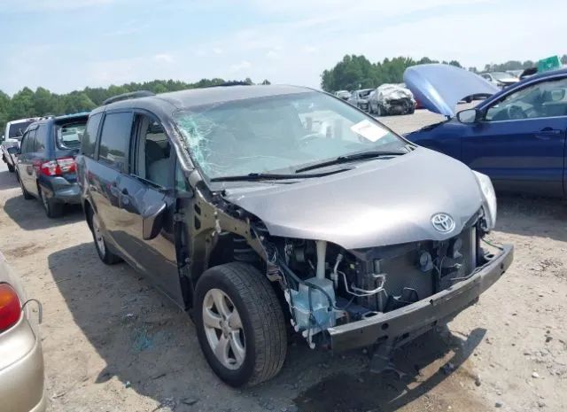 Toyota Sienna (2012)