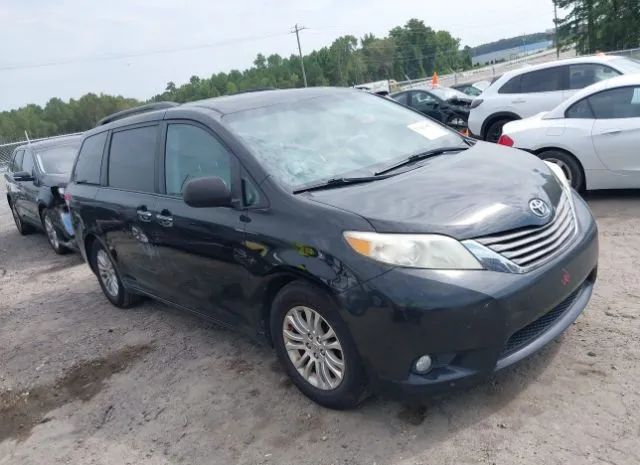Toyota Sienna (2011)