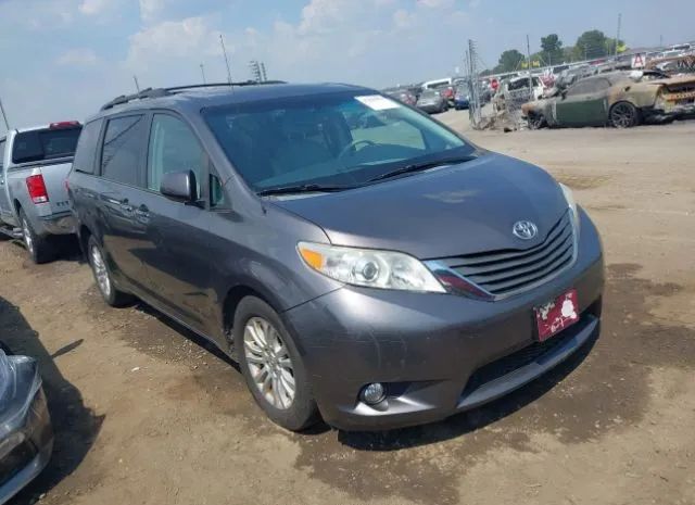 Toyota Sienna (2014)