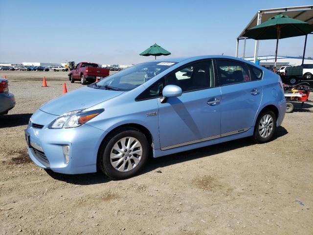 Toyota Prius plug (2014)