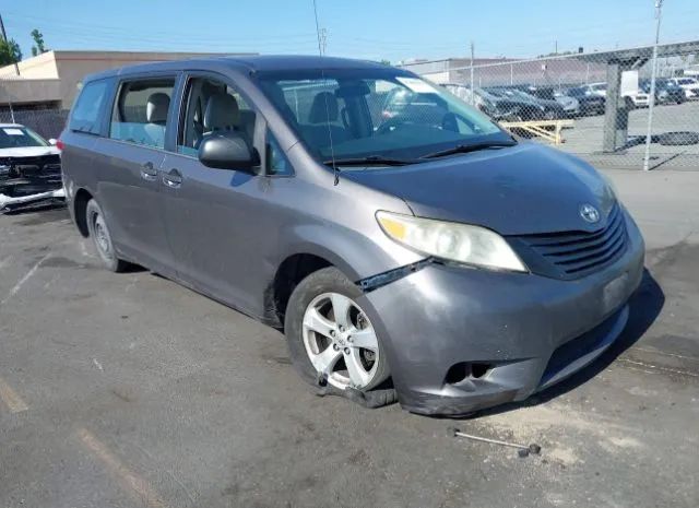 Toyota Sienna (2013)