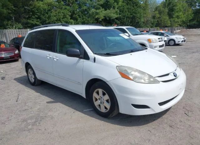 Toyota Sienna (2010)