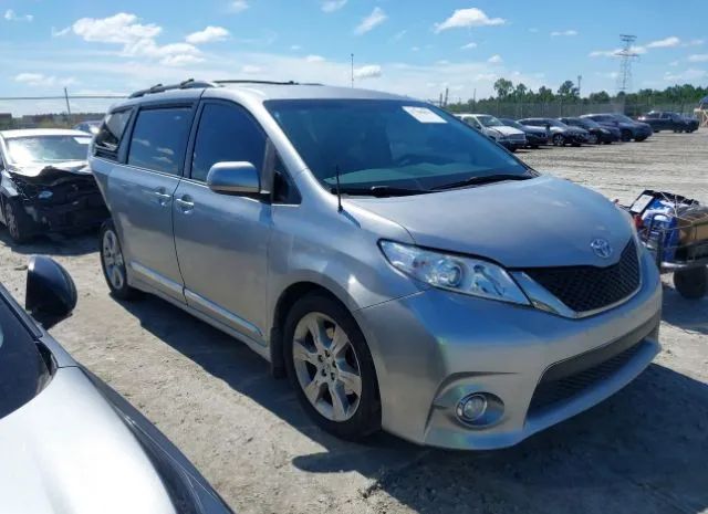 Toyota Sienna (2012)