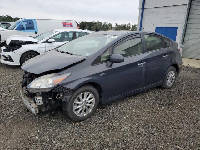 Toyota Prius plug (2012)