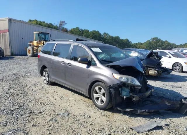 Toyota Sienna (2015)