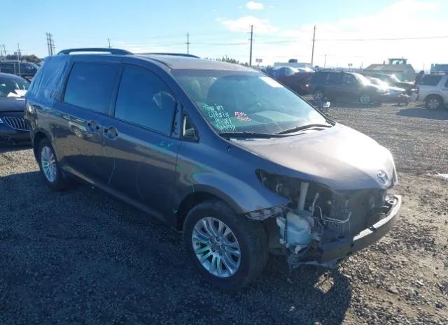 Toyota Sienna (2013)