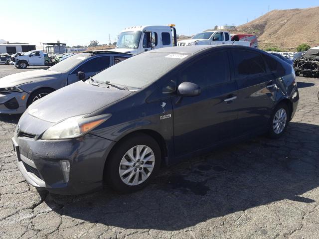 Toyota Prius plug (2014)