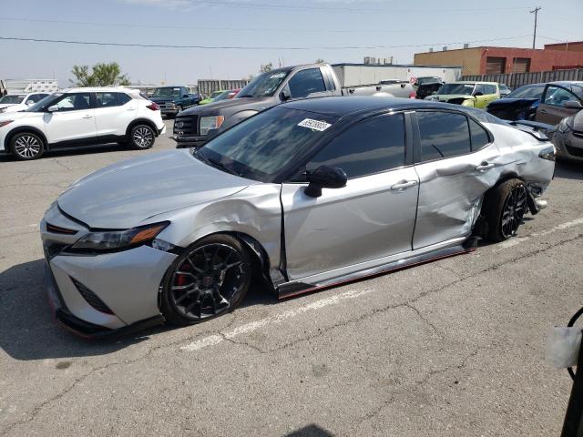 Toyota Camry trd (2020)