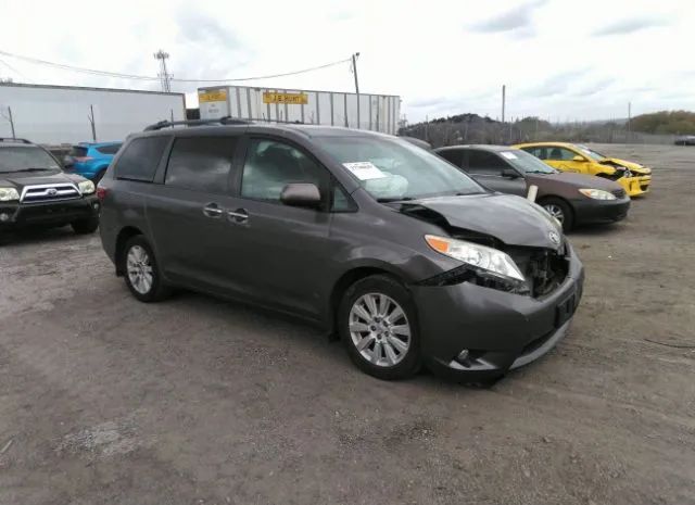 Toyota Sienna (2015)