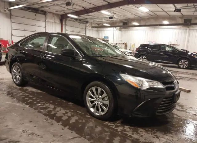 Toyota Camry hybrid (2015)