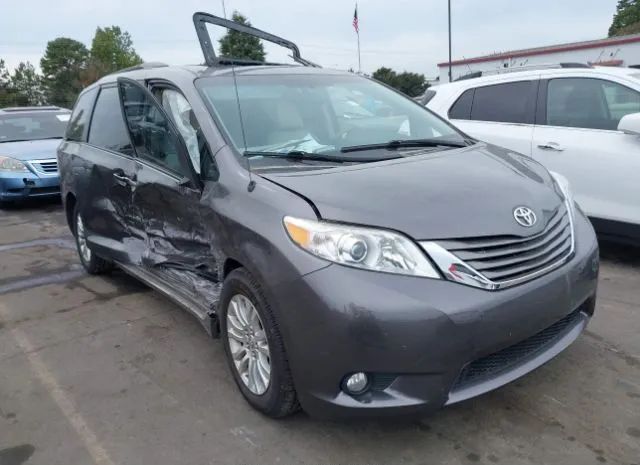 Toyota Sienna (2011)