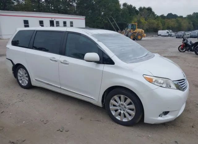 Toyota Sienna (2012)