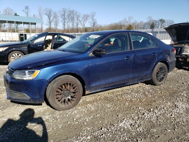 Volkswagen Jetta base (2012)