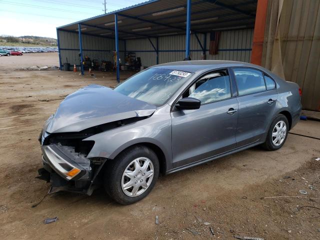 Volkswagen Jetta base (2013)