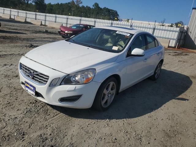 Volvo S60 t5 (2013)