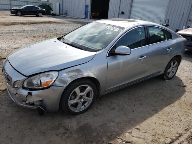 Volvo S60 t5 (2013)
