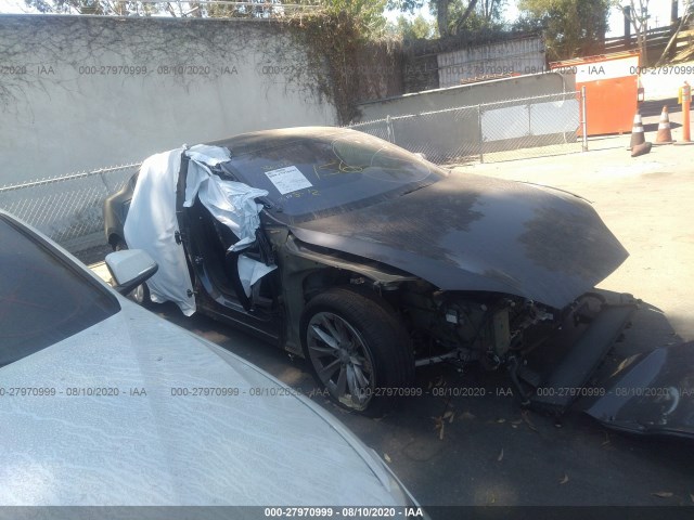 Tesla Model s (2017)