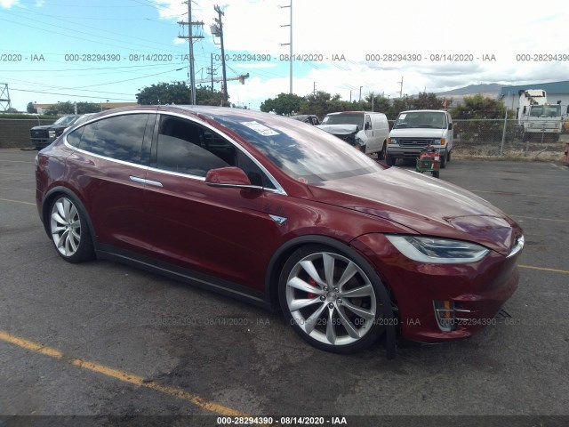 Tesla Model x (2016)