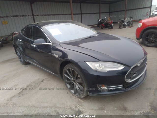 Tesla Model s (2012)