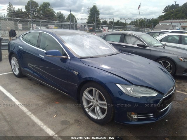 Tesla Model s (2015)