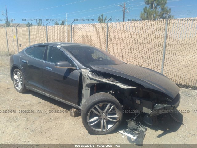 Tesla Model s (2015)