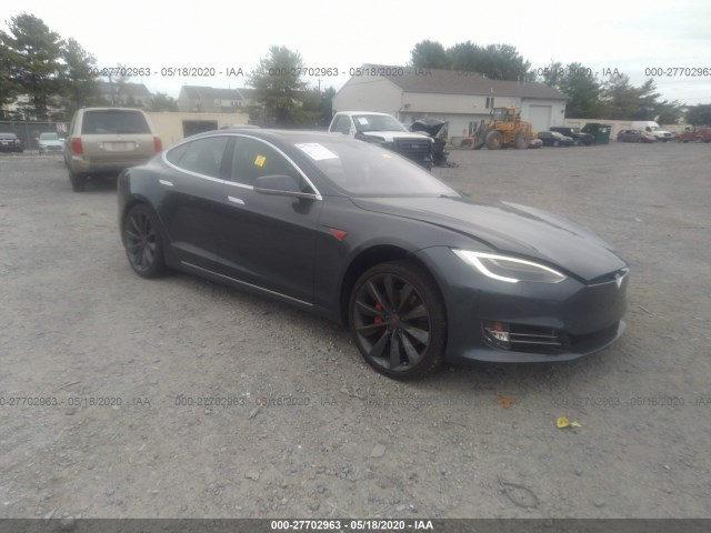Tesla Model s (2016)