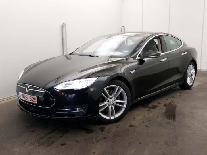 Tesla Model (2016)