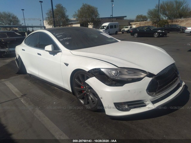 Tesla Model s (2016)