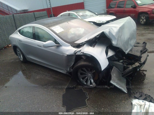 Tesla Model s (2017)