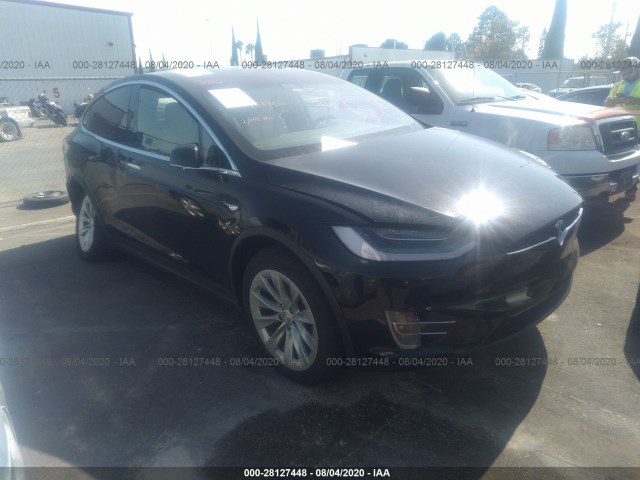 Tesla Model x (2020)
