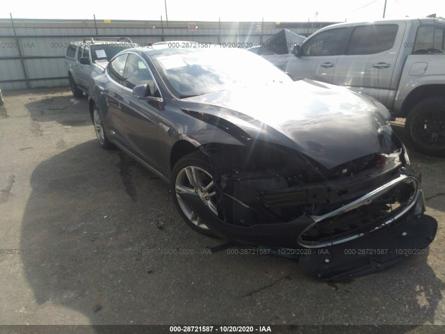 Tesla Model s (2015)
