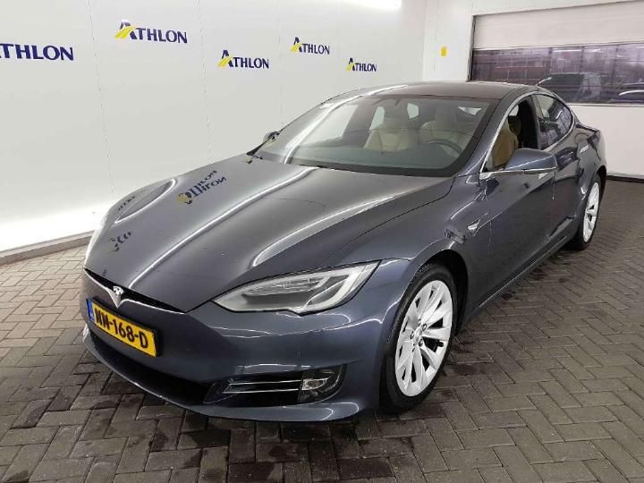 Tesla Model s (2017)