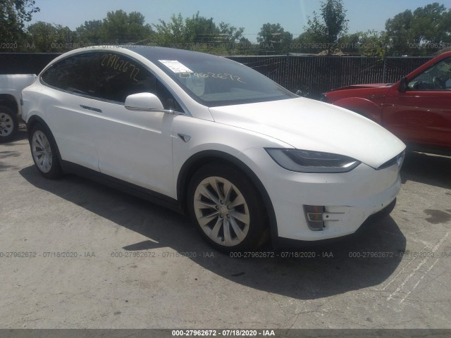 Tesla Model x (2017)