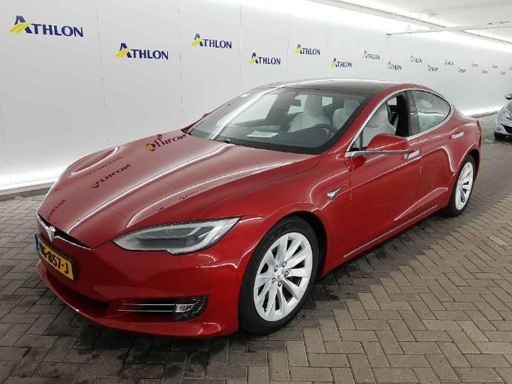 Tesla Model s (2017)