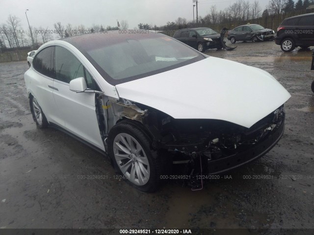 Tesla Model x (2020)
