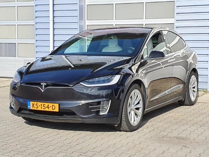 Tesla Model (2016)