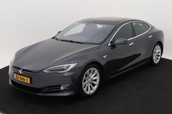 Tesla Model (2016)