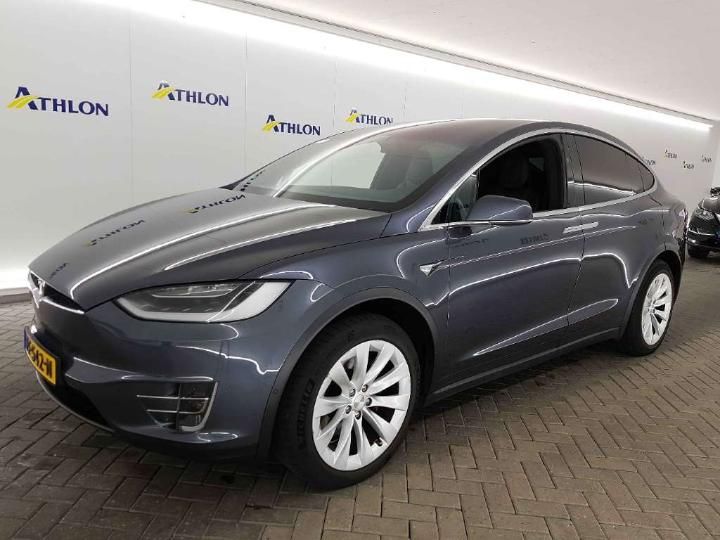 Tesla Model x (2017)