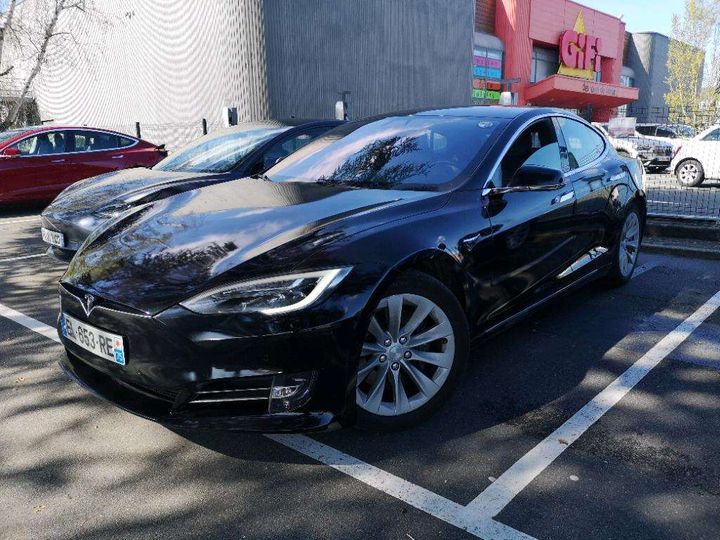Tesla Model s (2017)