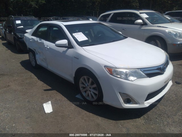 Toyota Camry hybrid (2012)