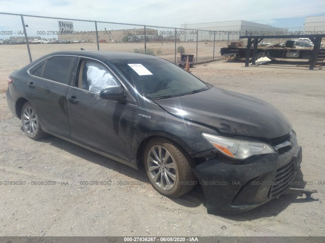 Toyota Camry hybrid (2015)