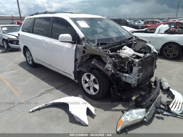 Toyota Sienna (2015)