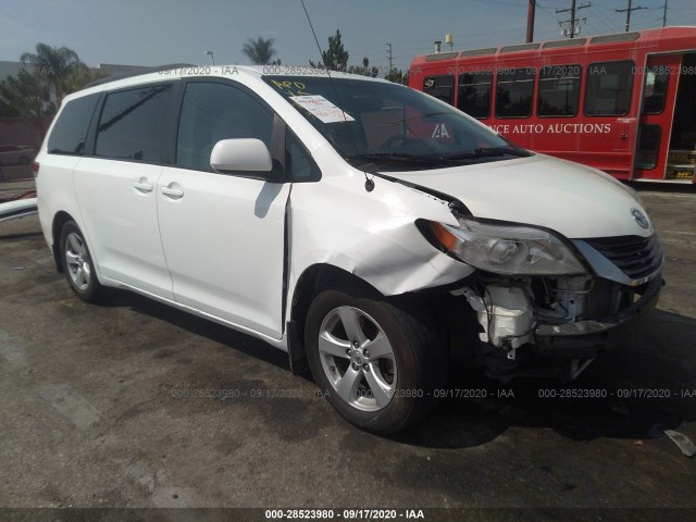 Toyota Sienna (2012)