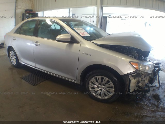 Toyota Camry hybrid (2012)