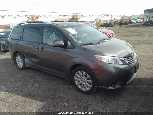 Toyota Sienna (2013)