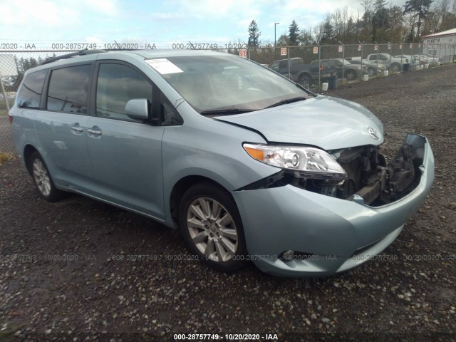 Toyota Sienna (2015)